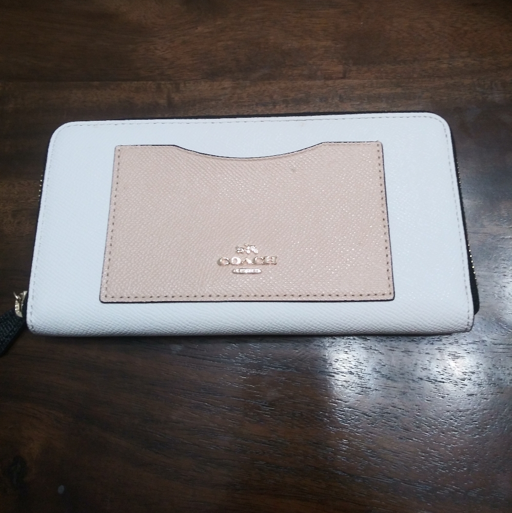 Coach Beechwood Accordian Wallet